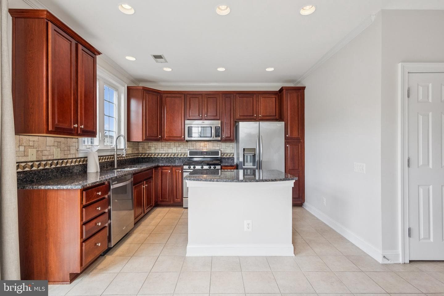 42761 Hay Road photo 9