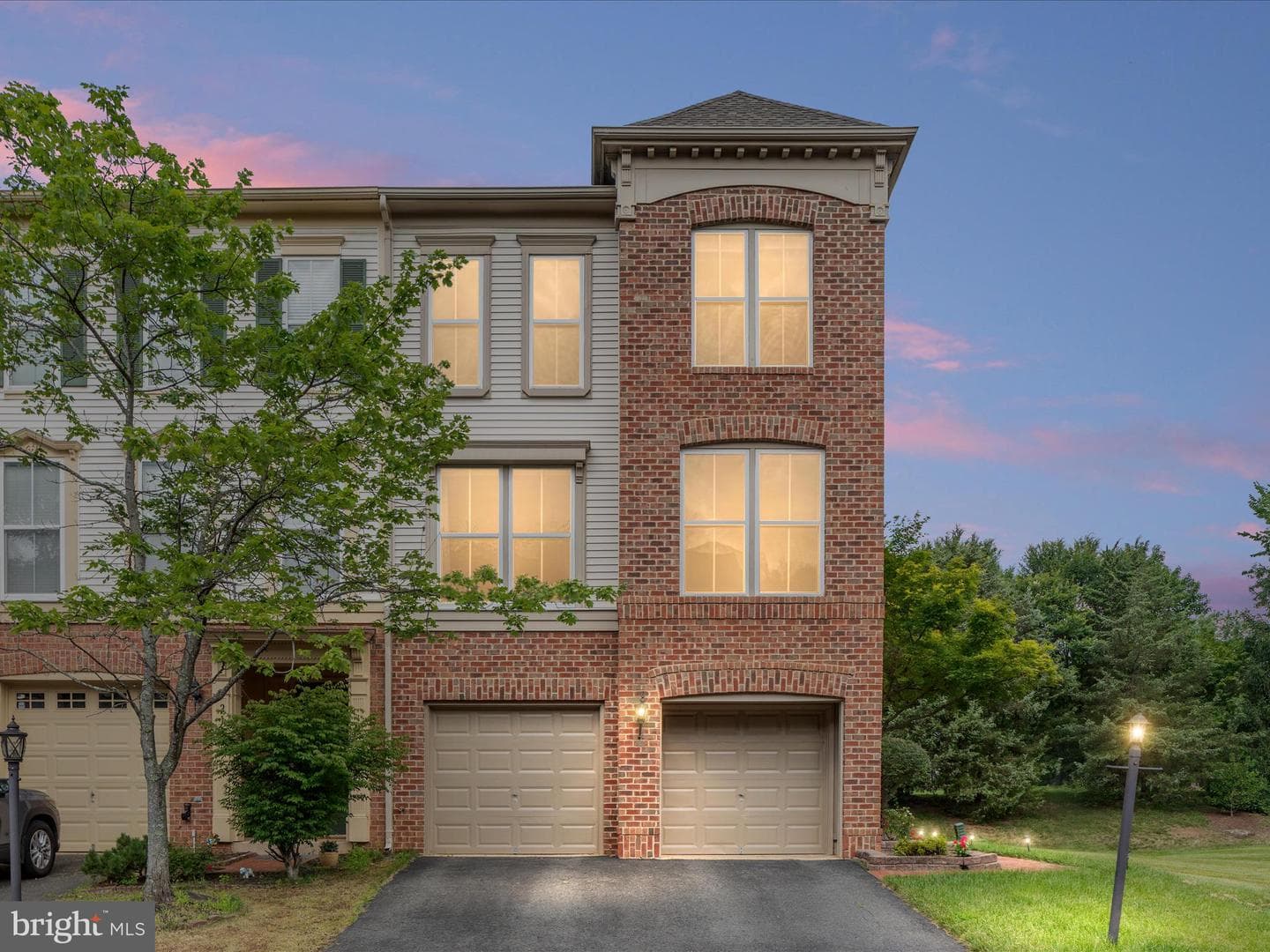 21417 Falling Rock Terrace photo 41