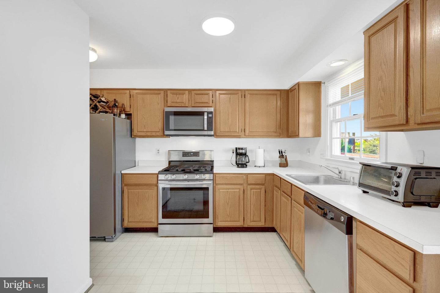 44077 Laceyville Terrace photo 13