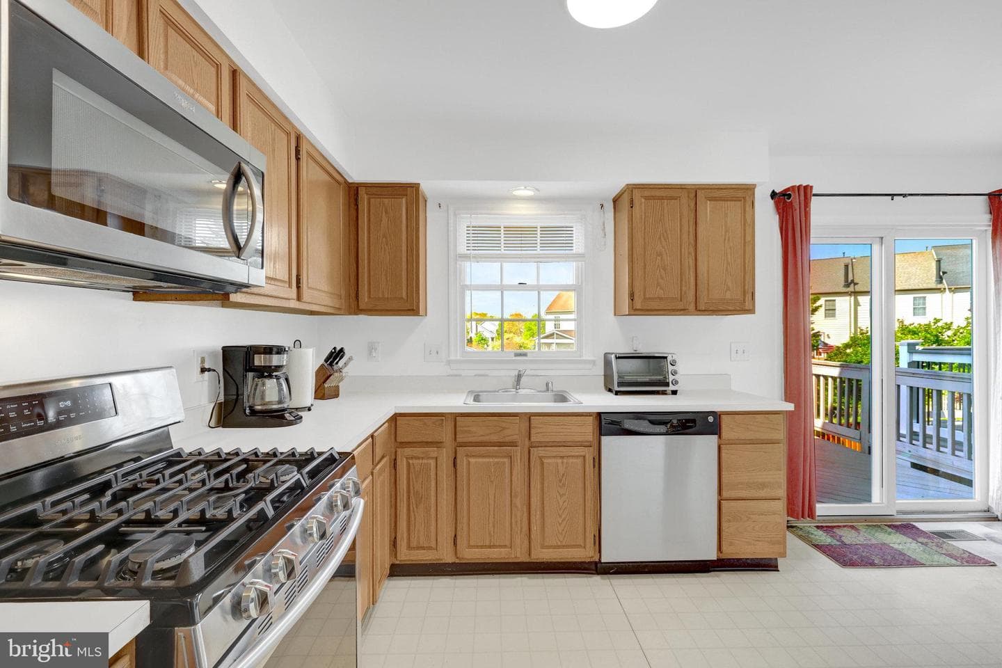 44077 Laceyville Terrace photo 14