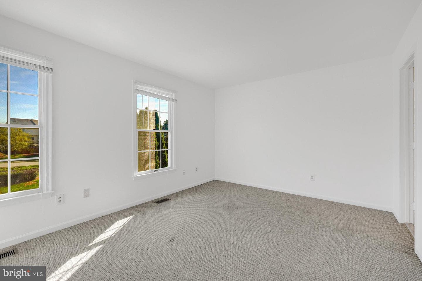 44077 Laceyville Terrace photo 21