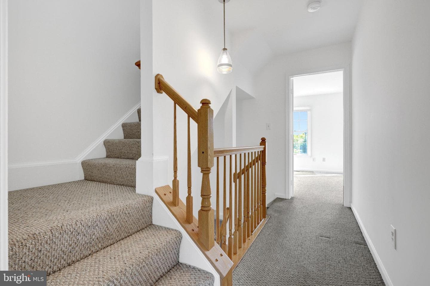 44077 Laceyville Terrace photo 25
