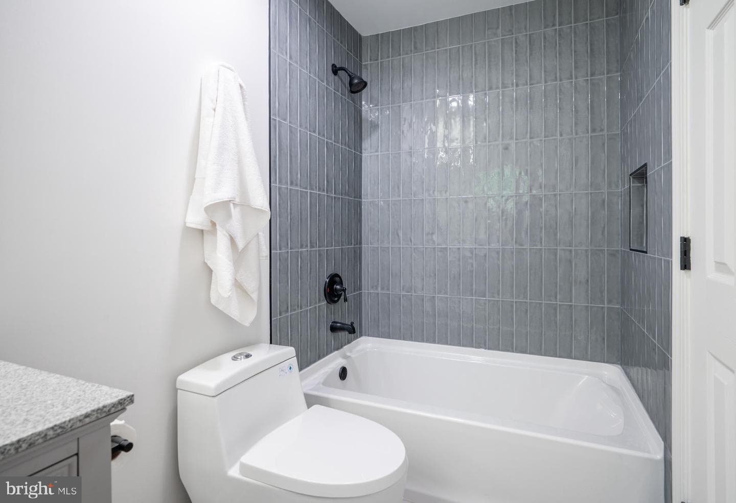 20518 Swecker Farm Place photo 38