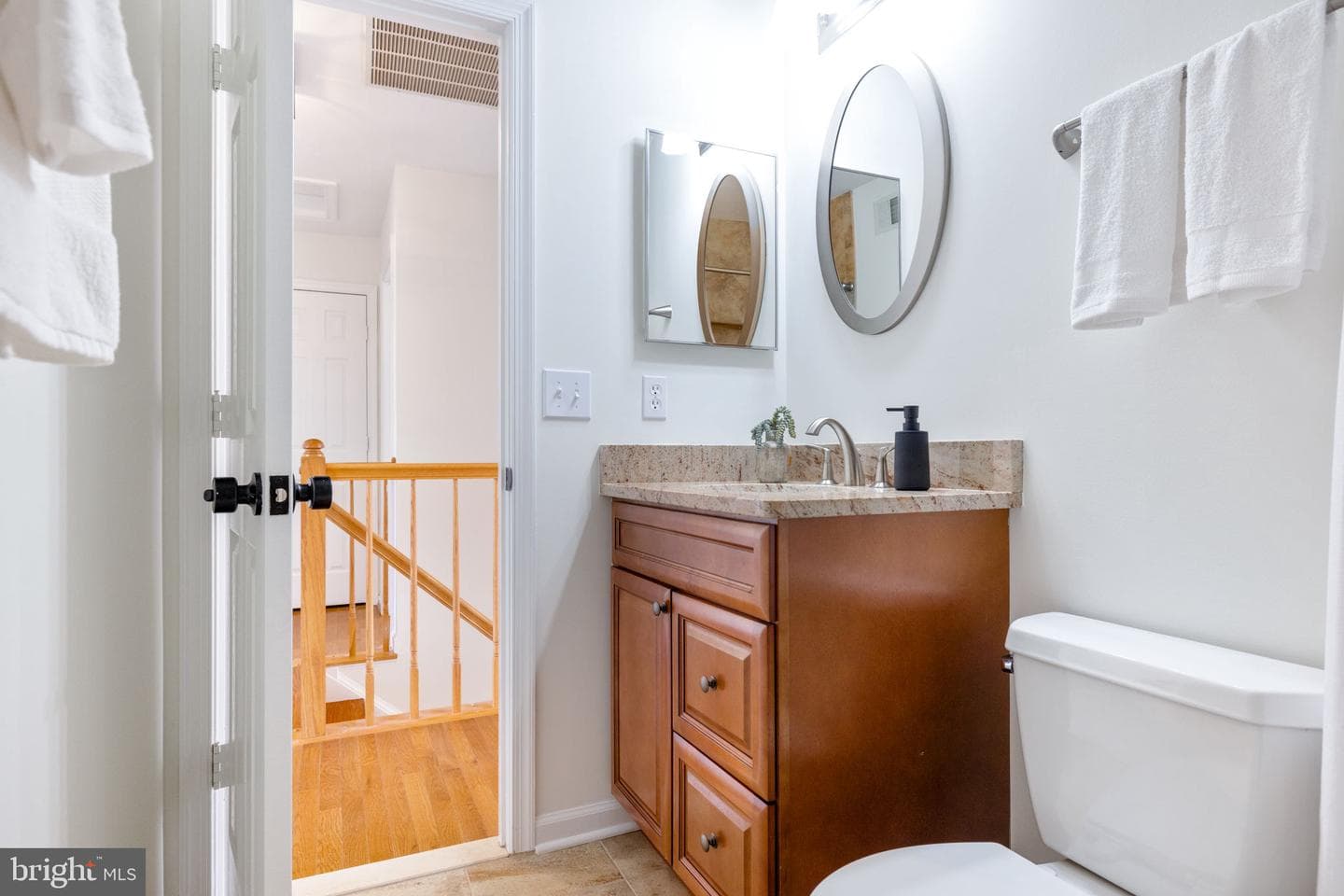 220 Ashton Drive SW photo 61