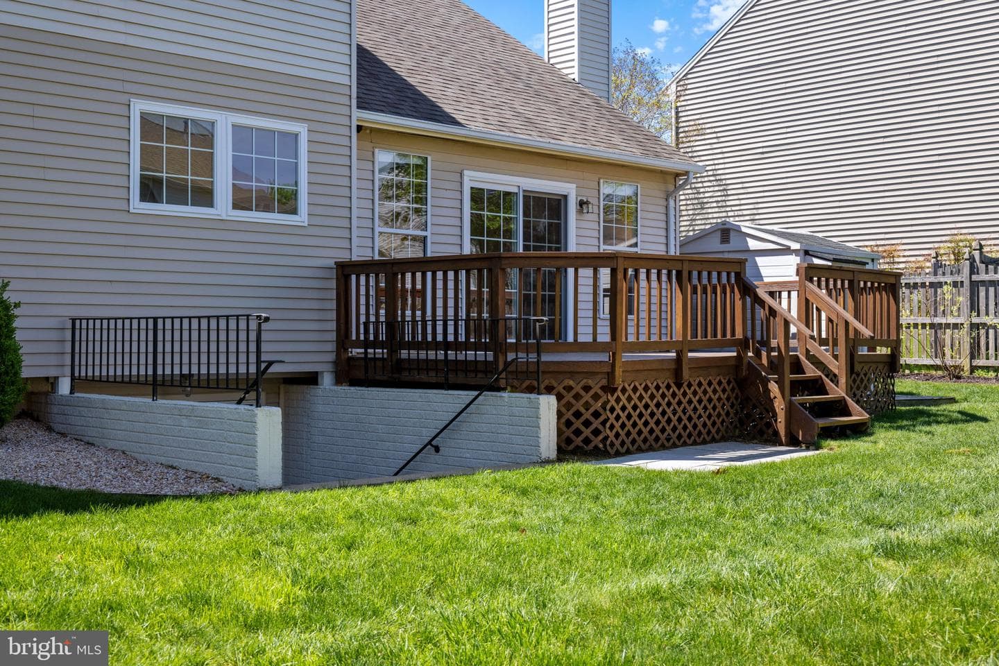 220 Ashton Drive SW photo 8