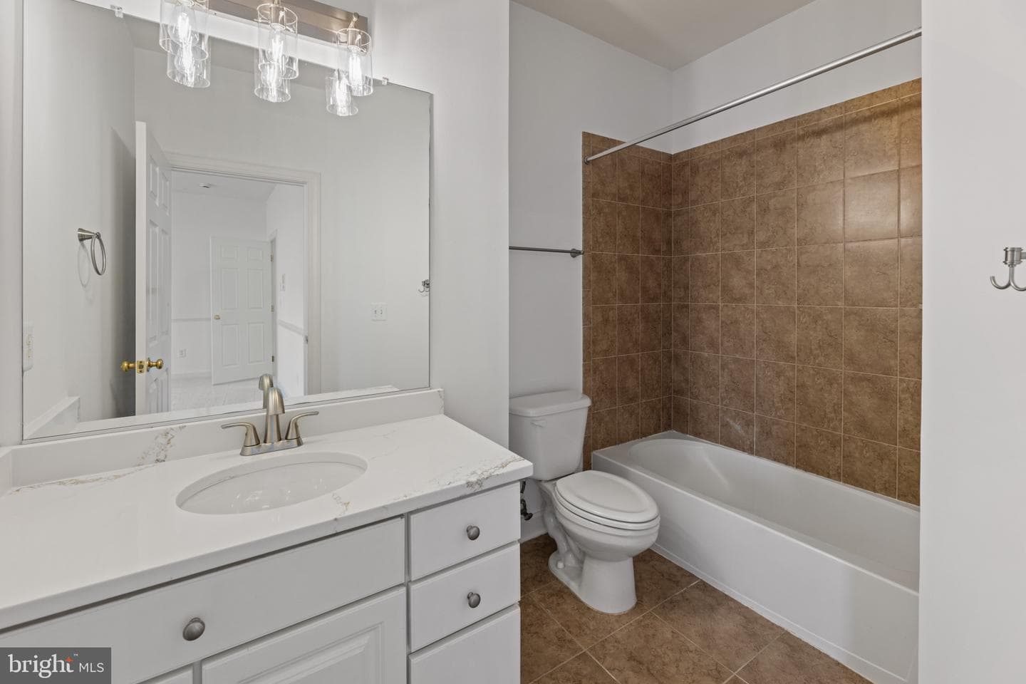42640 Bradfords Telegraph Court photo 30