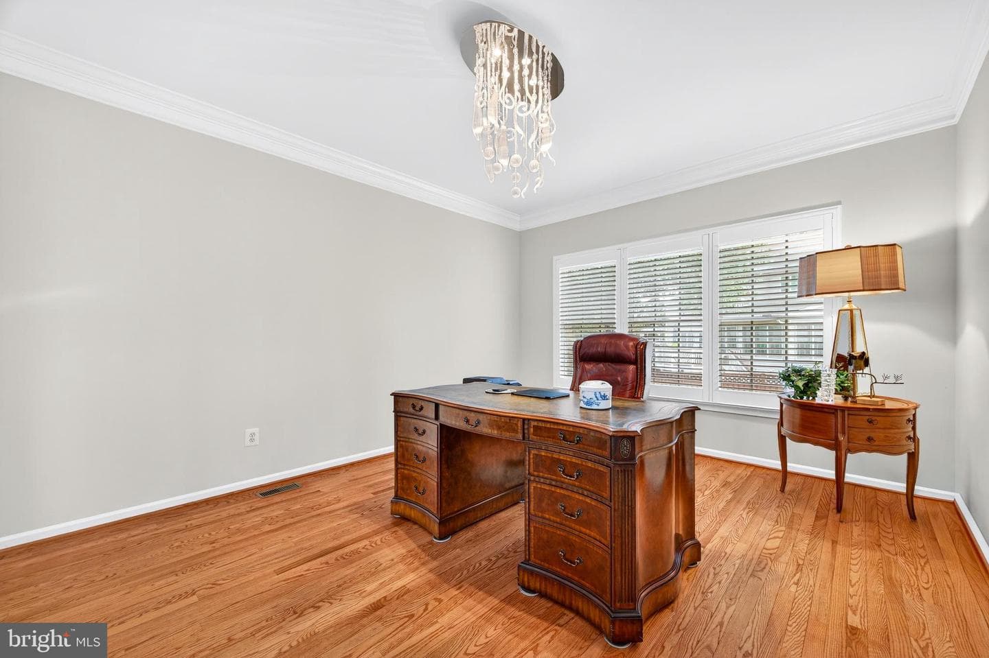 43623 London Way photo 9