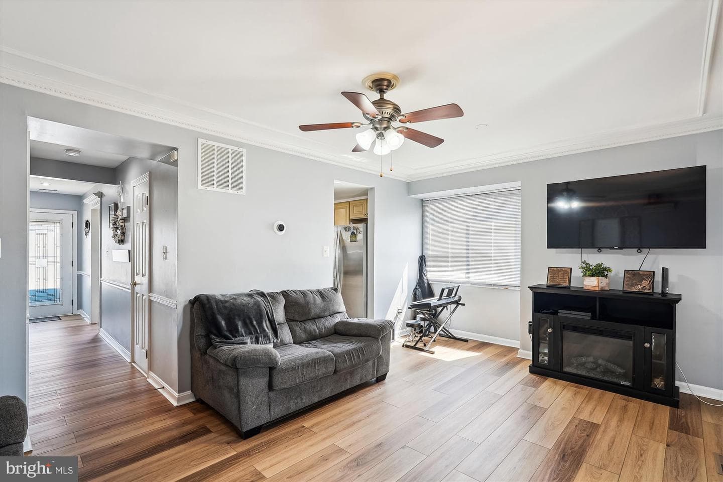 302 Argus Place photo 11