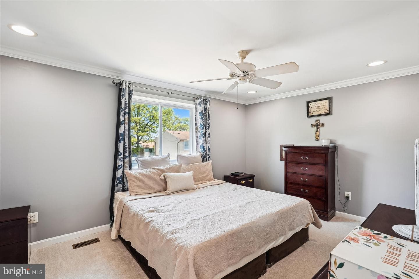 302 Argus Place photo 15