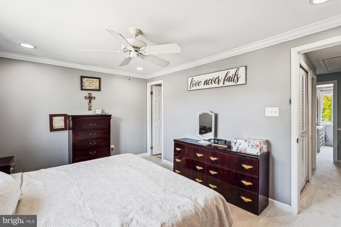 302 Argus Place photo 17