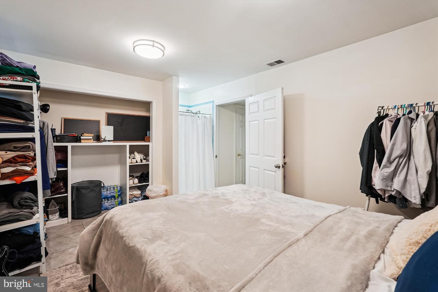 302 Argus Place photo 25
