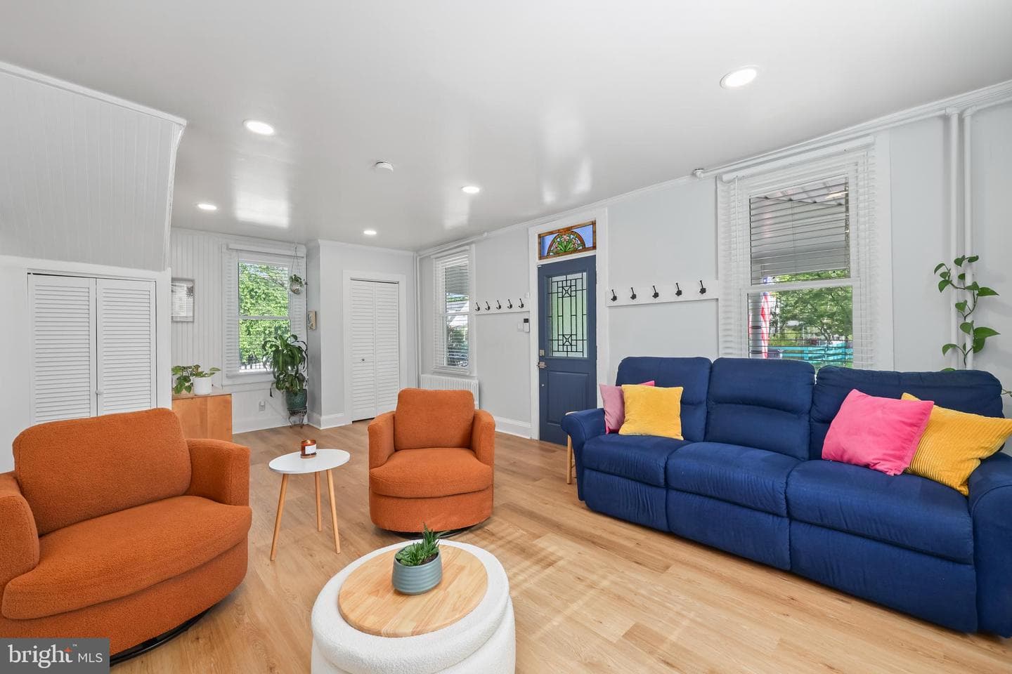 331 W Colonial Highway photo 8