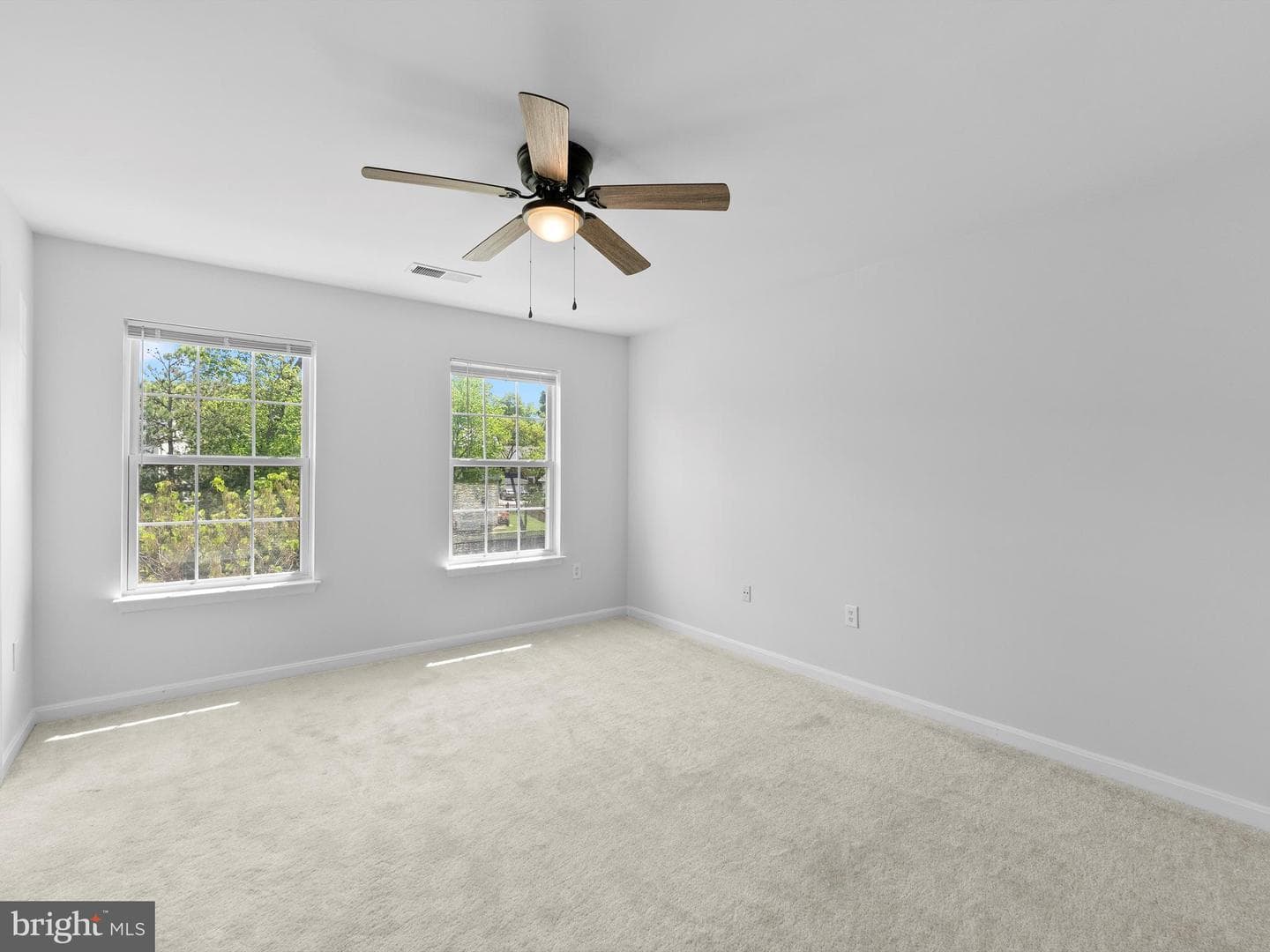 22937 Whitehall Terrace photo 3