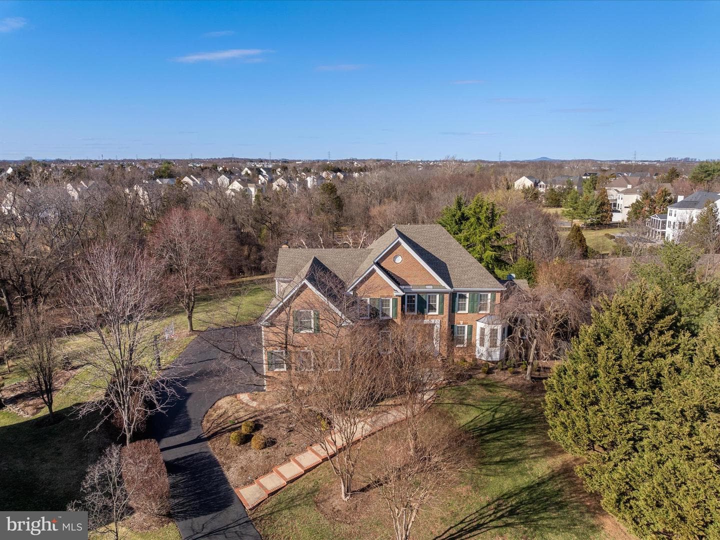 21428 Estate Place photo 1