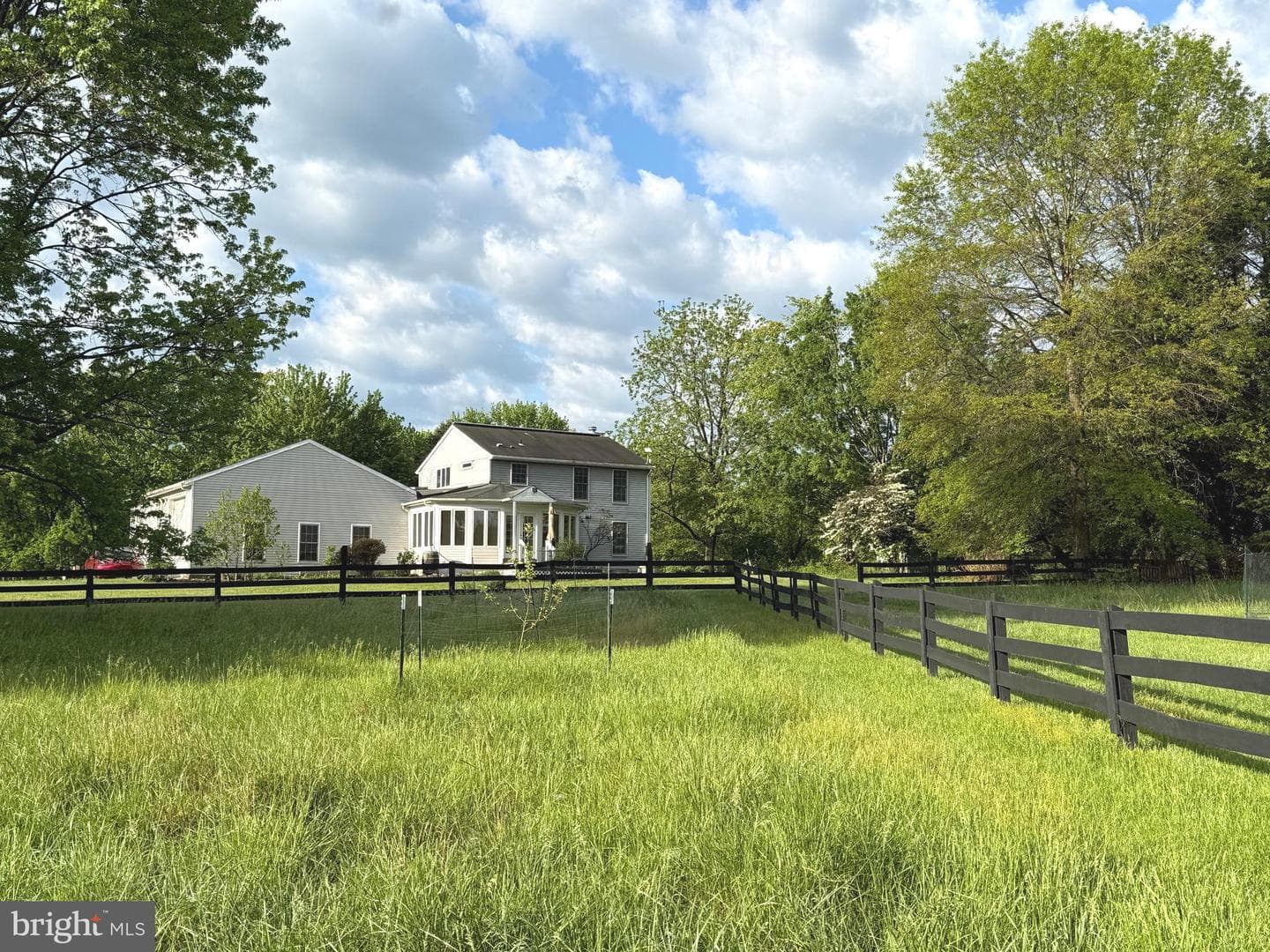 15608 Edgegrove Road photo 8