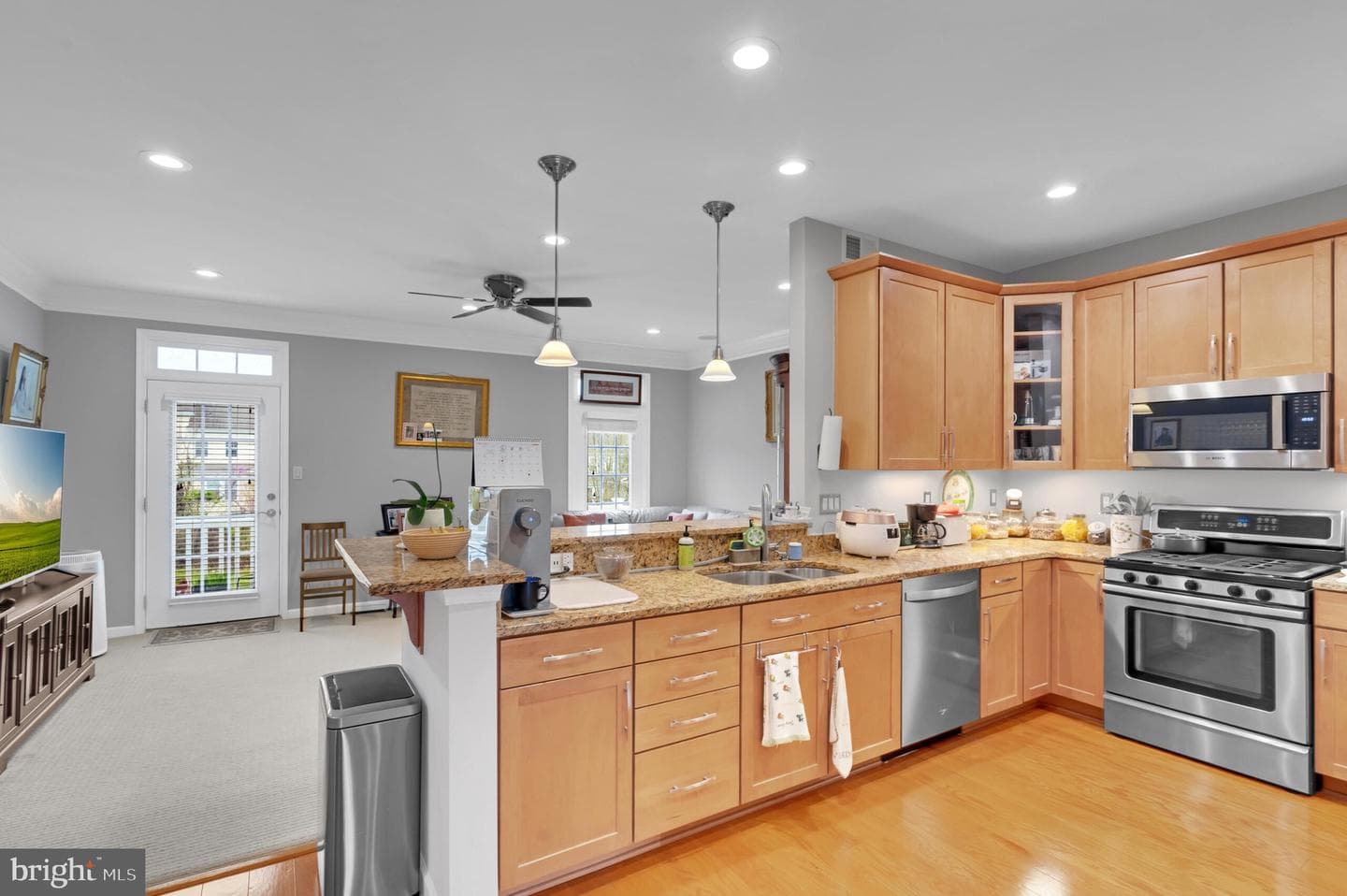 20920 Houseman Terrace photo 11