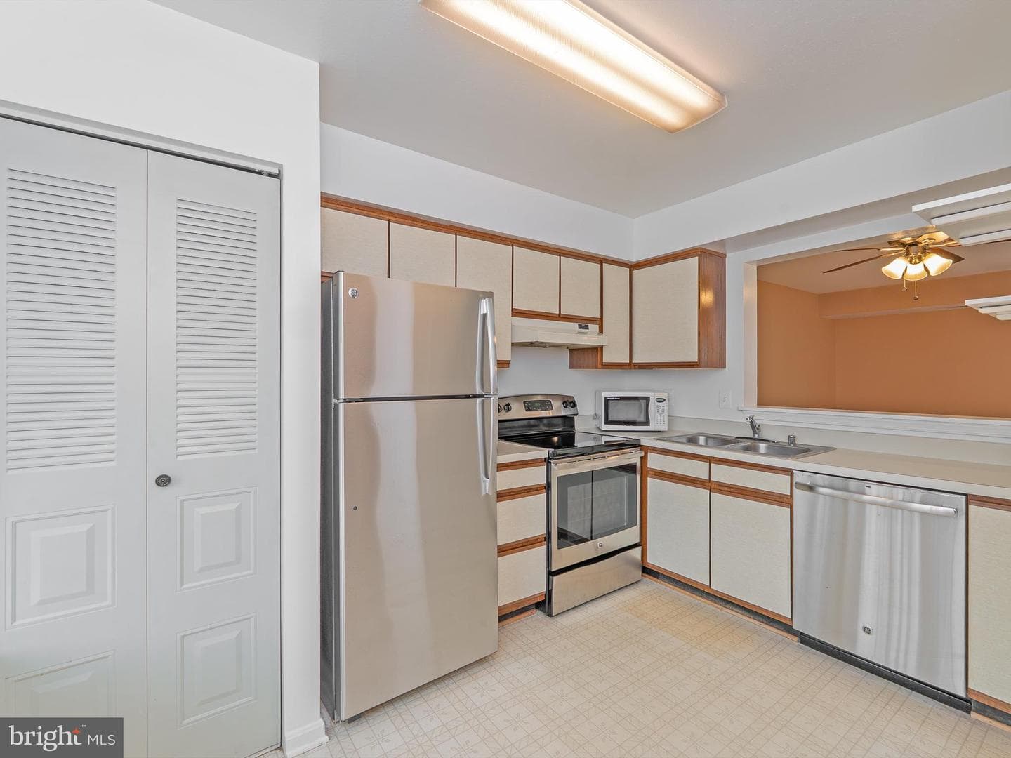 46708 Atwood Square #116 photo 4