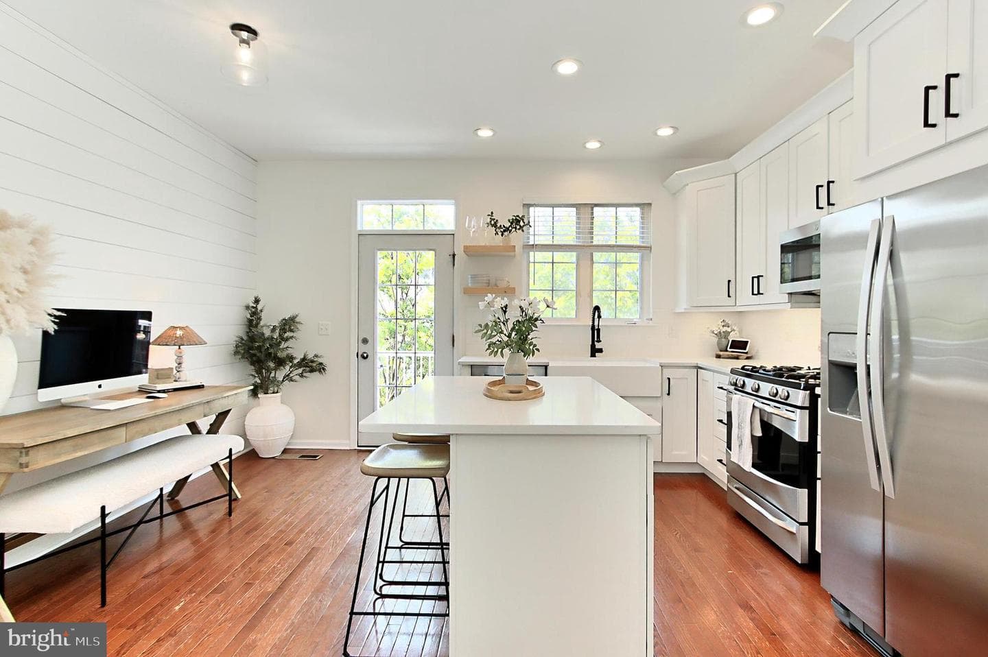 25112 Neptune Terrace photo 13