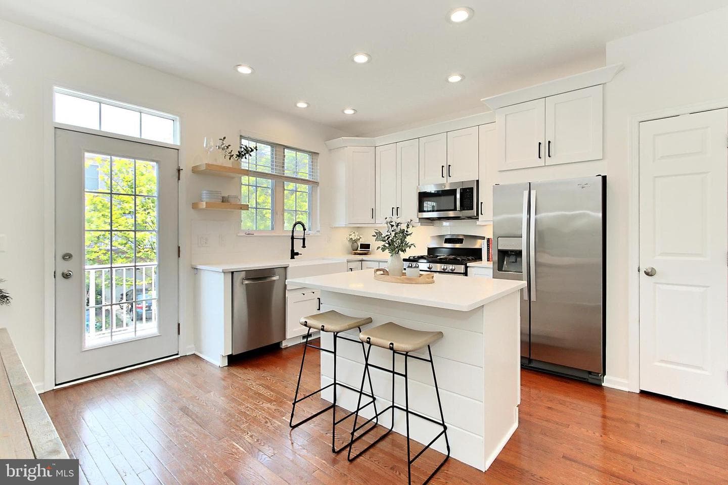 25112 Neptune Terrace photo 14