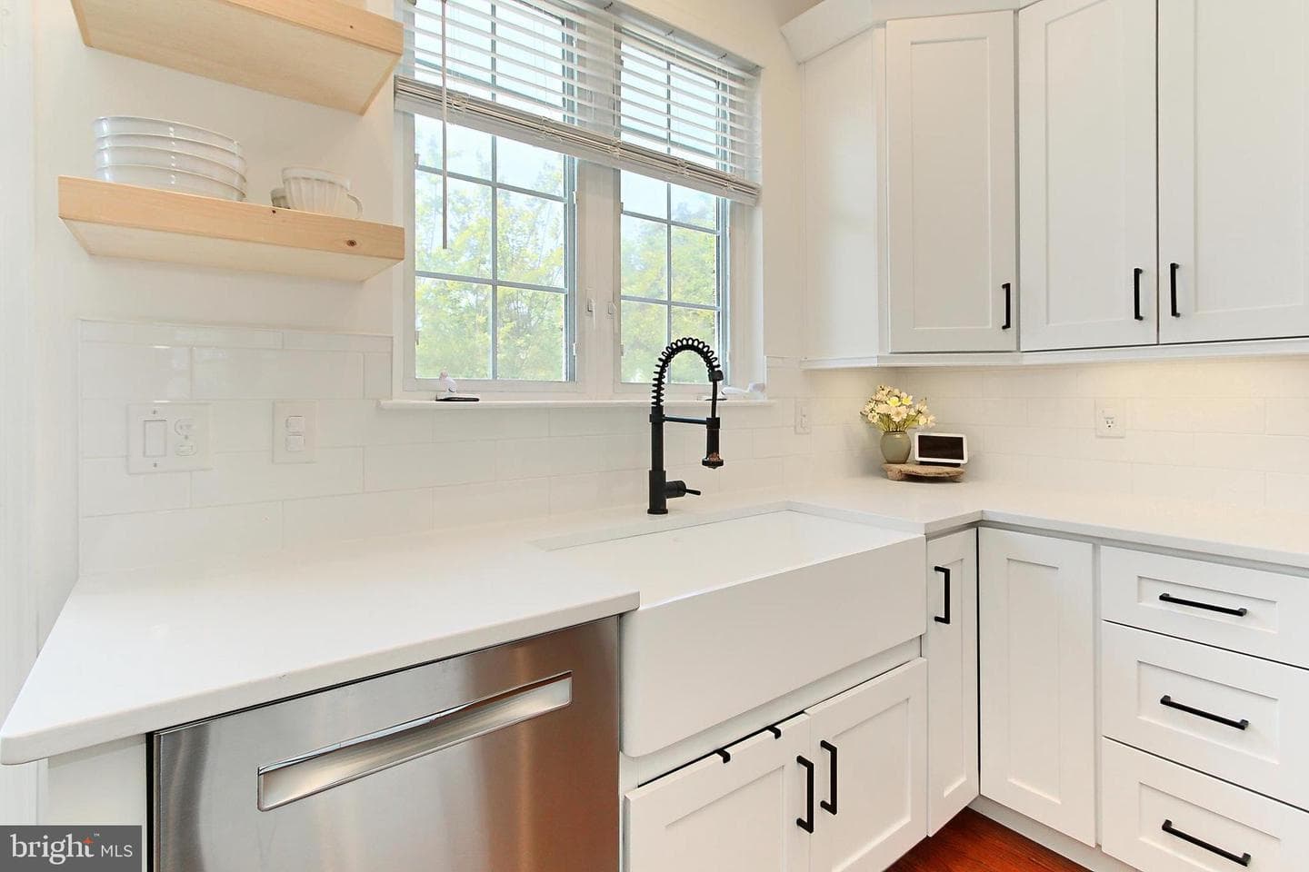 25112 Neptune Terrace photo 16