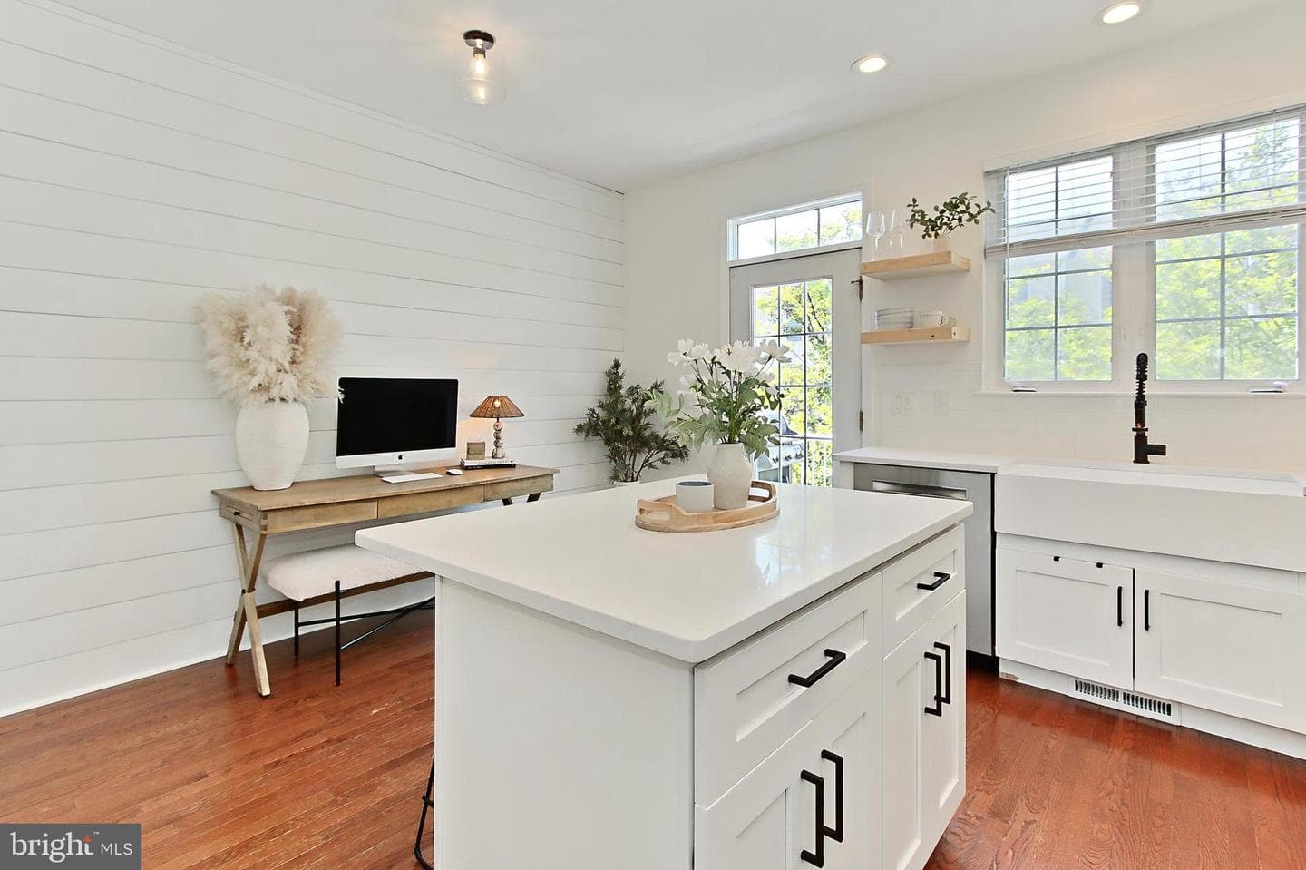 25112 Neptune Terrace photo 17