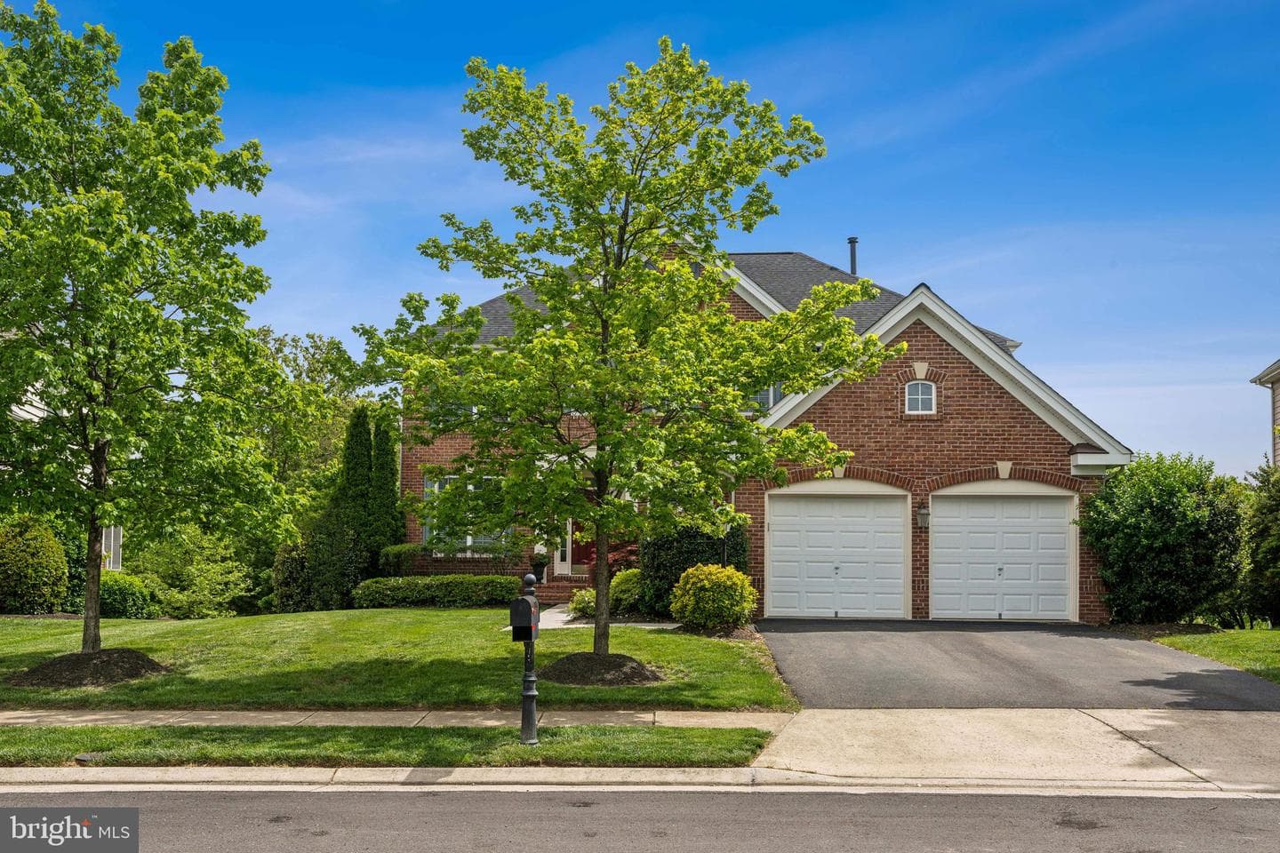 42795 Explorer Drive photo 2