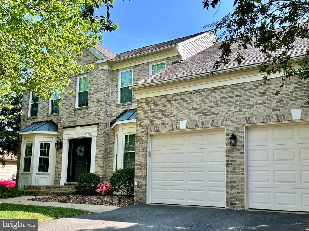 43253 Katie Leigh Court photo 1