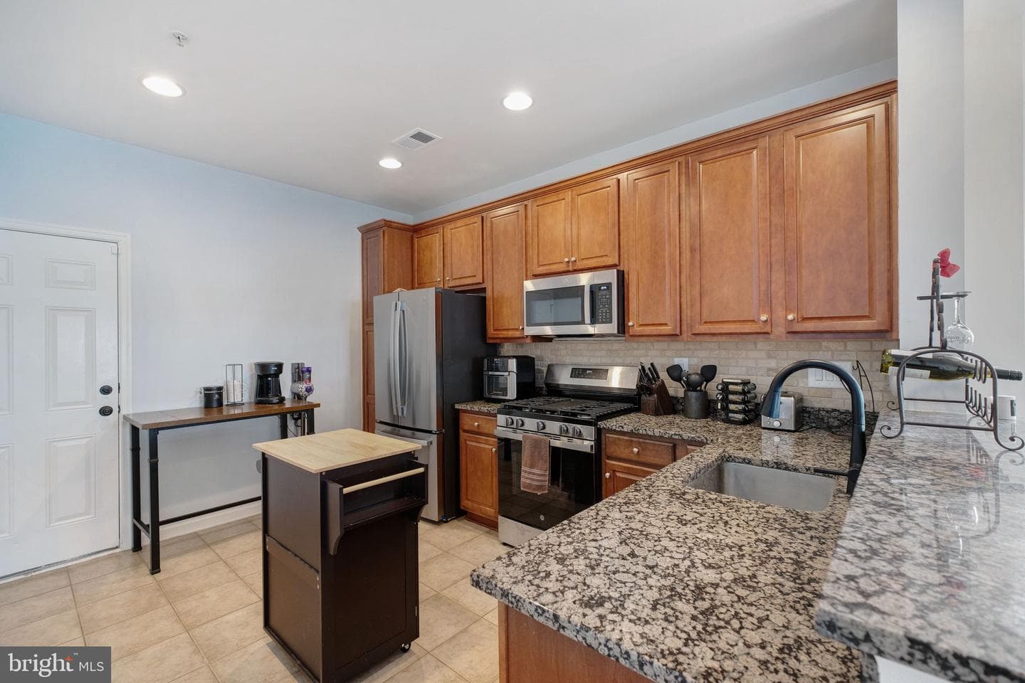 42587 Hollyhock Terrace photo 6