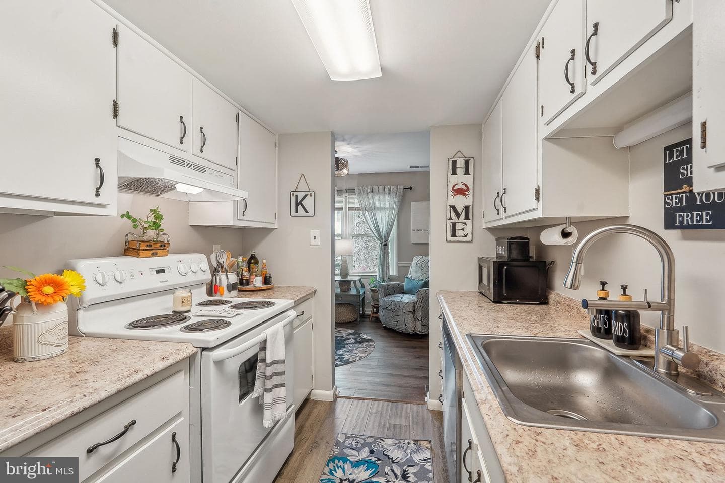 514 Crestwood Street SW photo 4