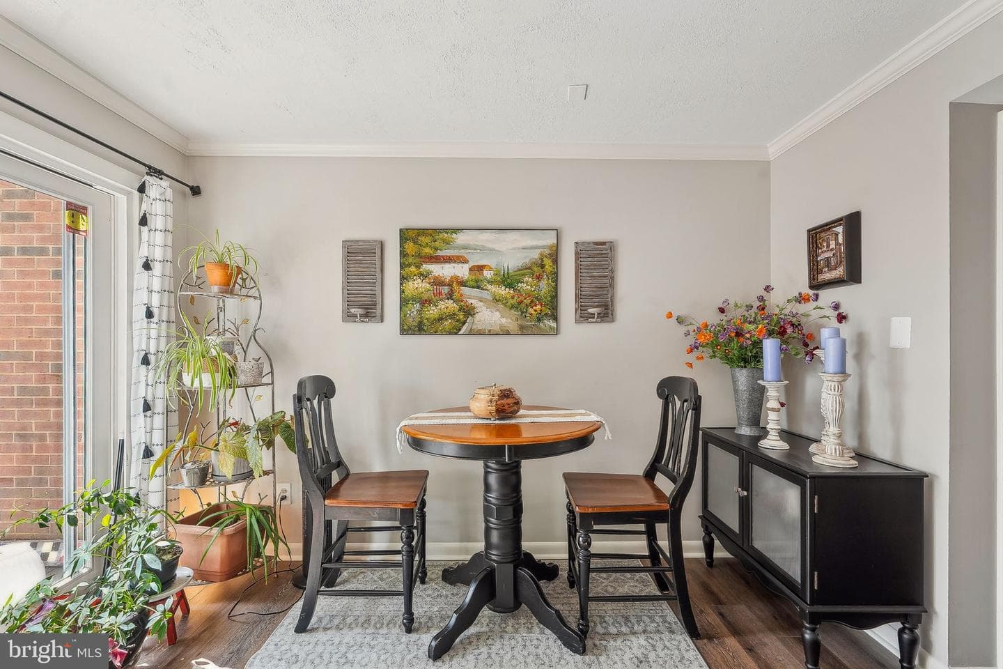 514 Crestwood Street SW photo 8