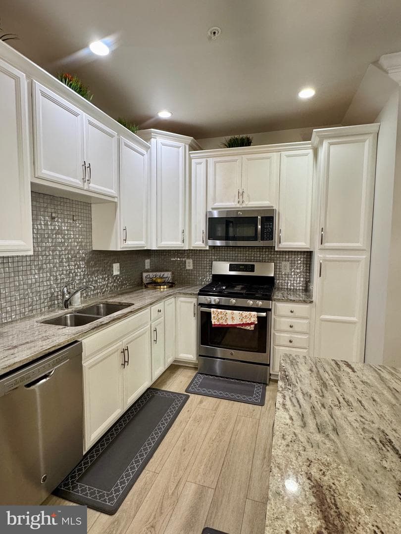 43168 Wealdstone Terrace photo 9