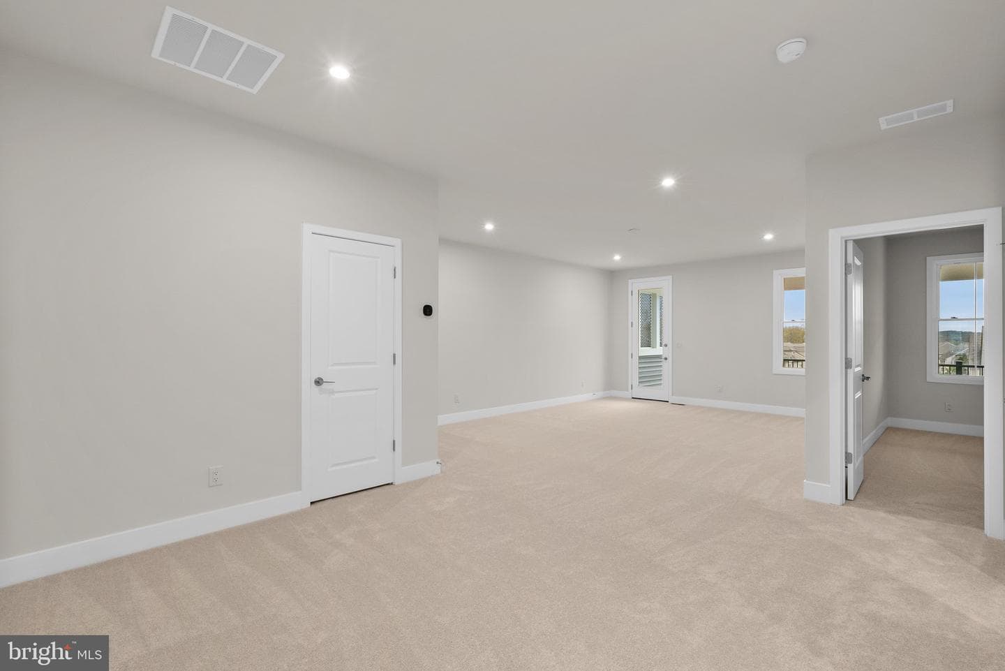 44470 Coalport Terrace photo 17
