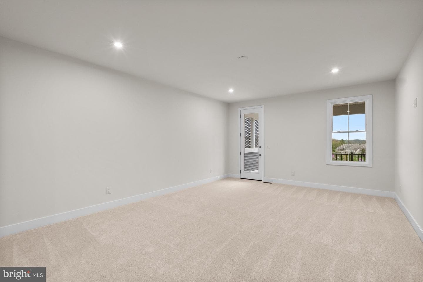 44470 Coalport Terrace photo 18