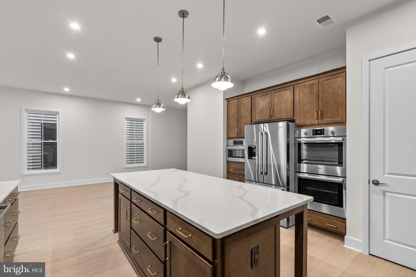44470 Coalport Terrace photo 8