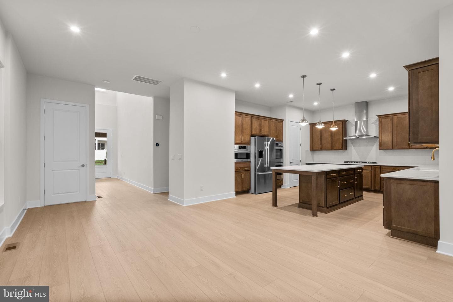 44470 Coalport Terrace photo 9