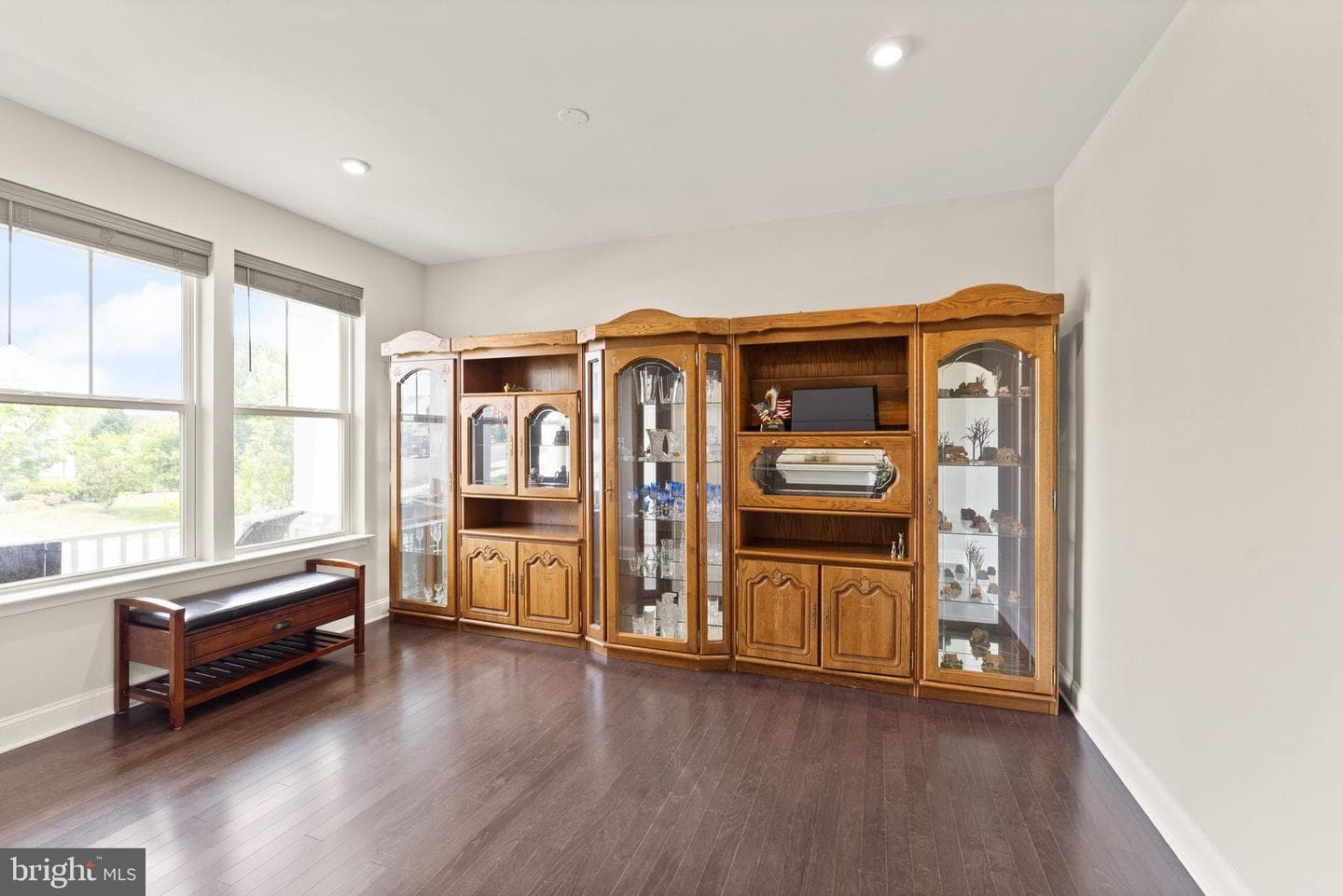 103 Dizerega Court SW photo 6