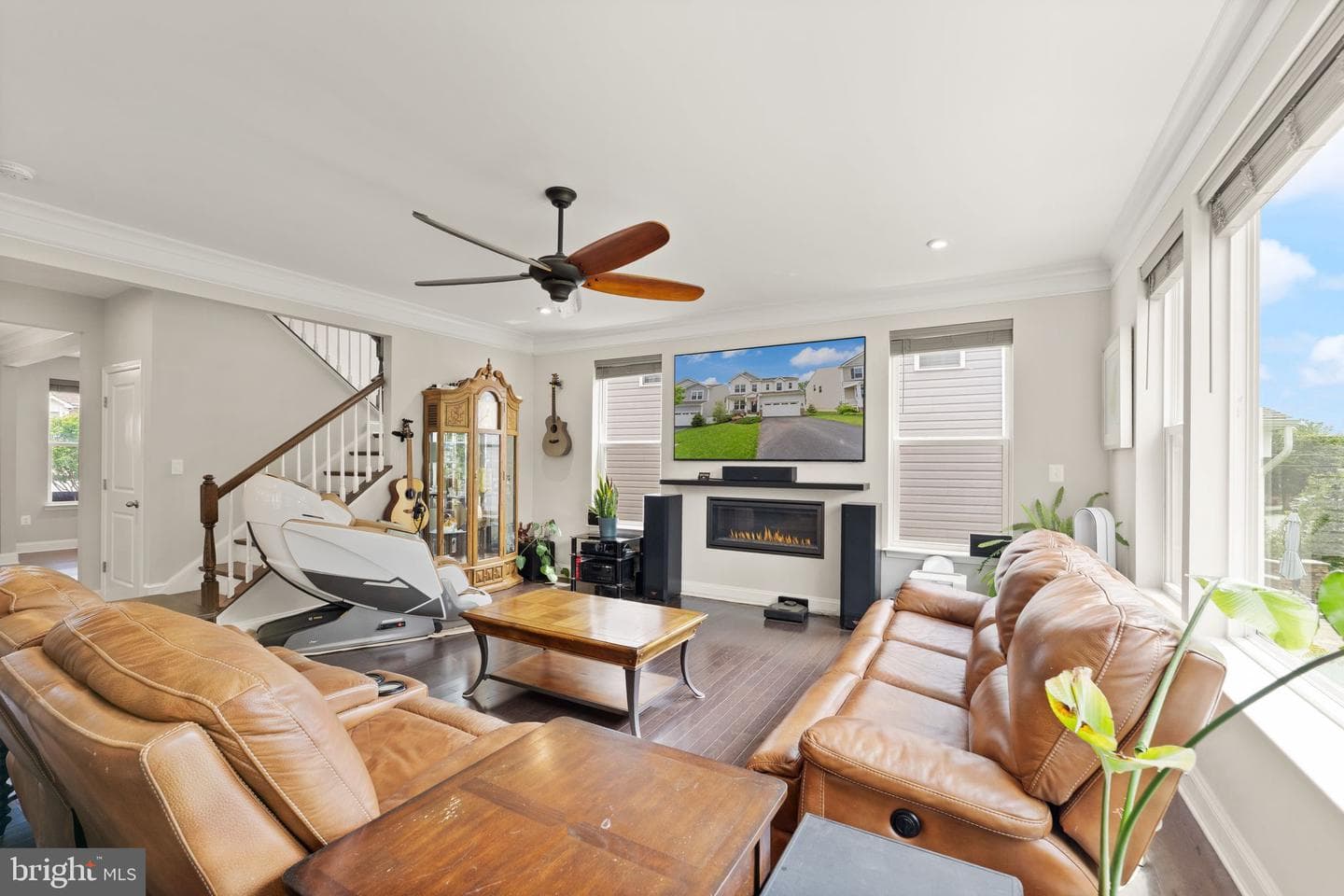 103 Dizerega Court SW photo 8