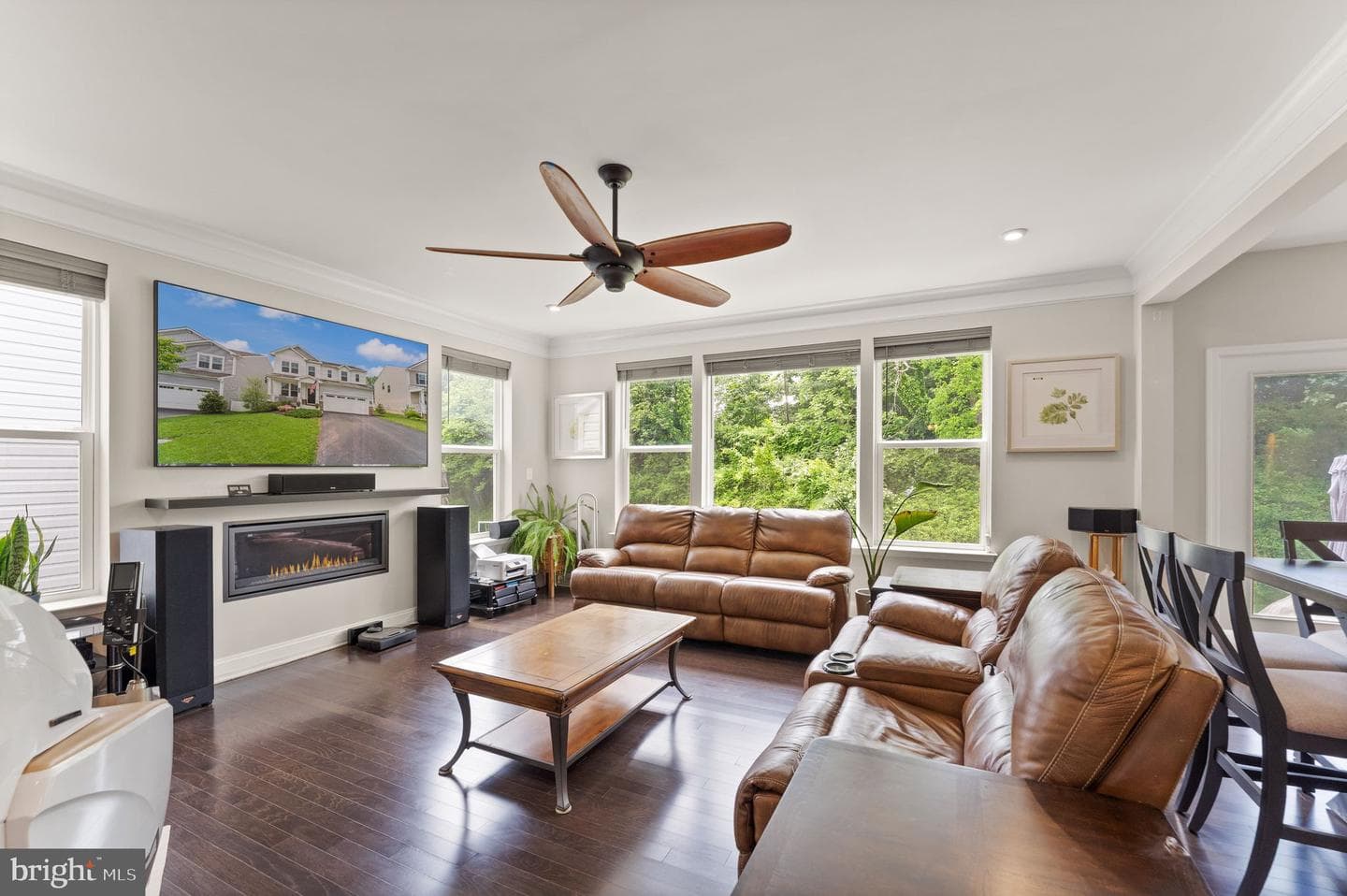 103 Dizerega Court SW photo 9