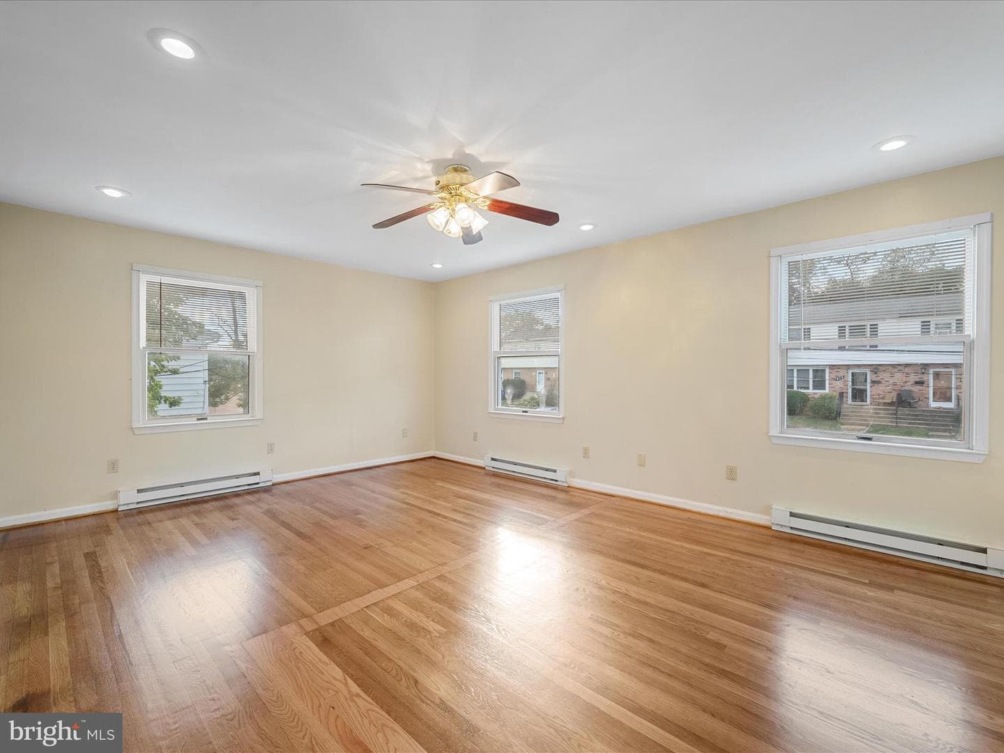 414 Madison Court SE photo 15