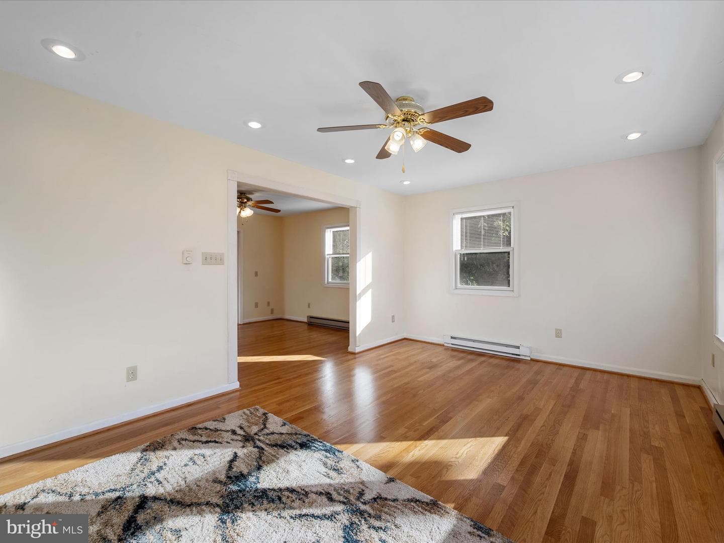 414 Madison Court SE photo 4