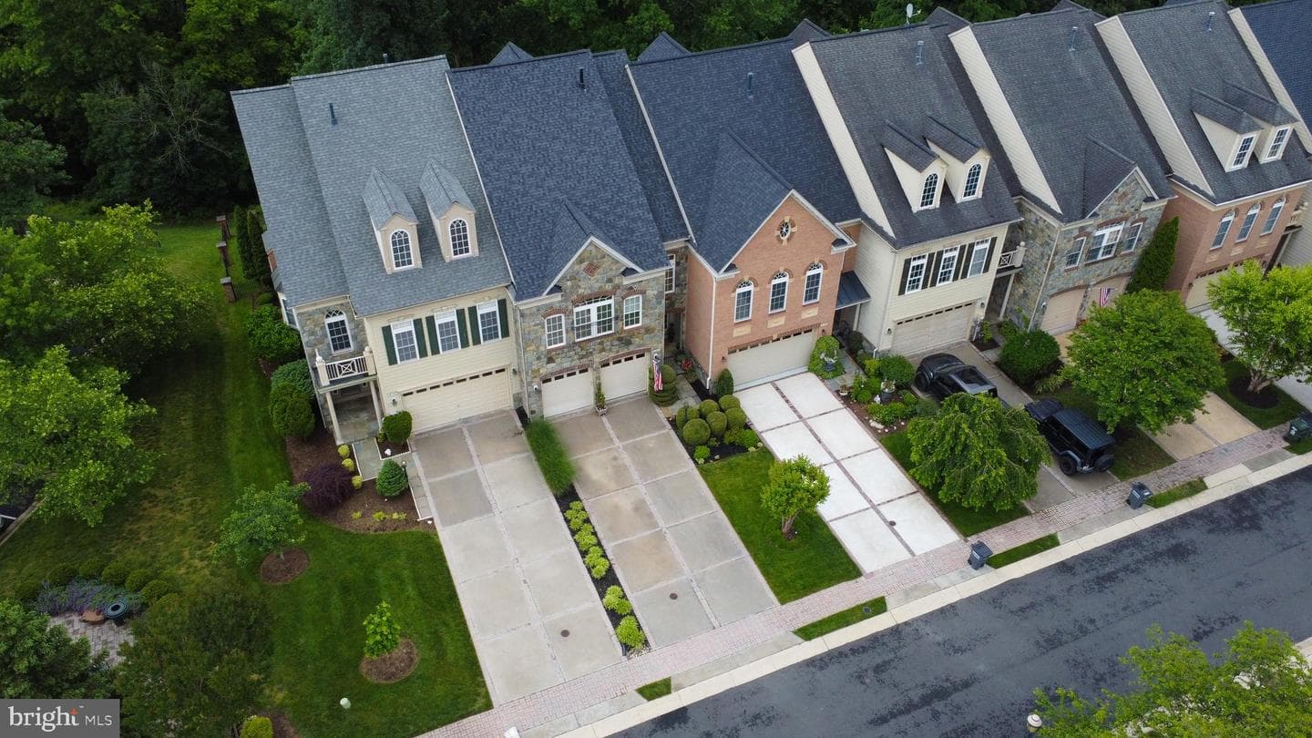 18302 Buccaneer Terrace photo 55