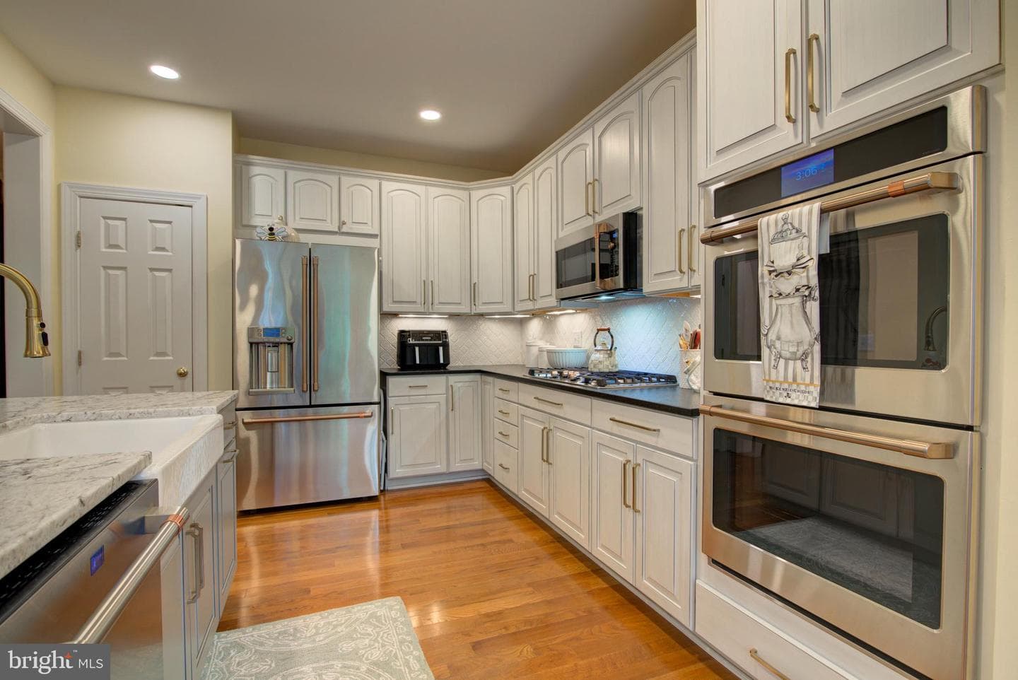 18302 Buccaneer Terrace photo 8