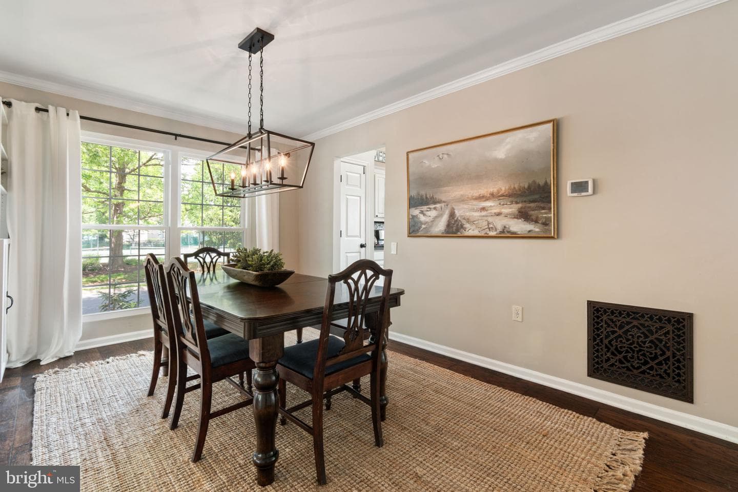 336 Deerpath Avenue SW photo 10