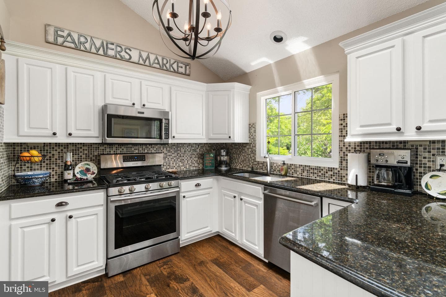 336 Deerpath Avenue SW photo 12