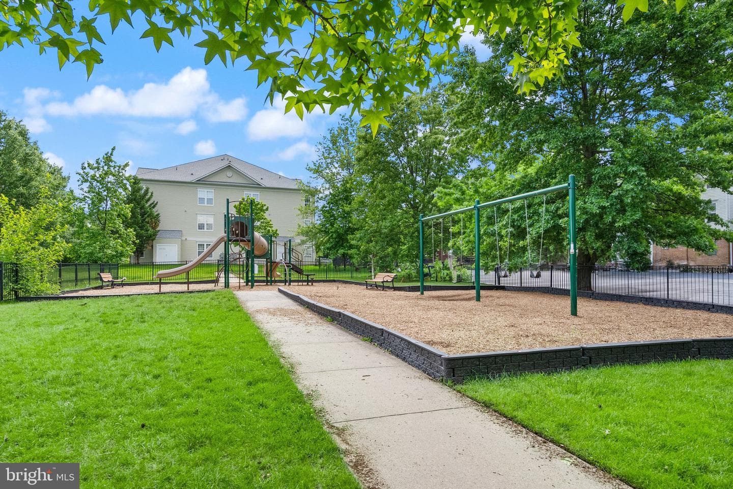 42432 Hollyhock Terrace #101 photo 39