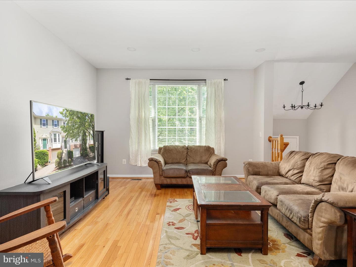21586 Bankbarn Terrace photo 10