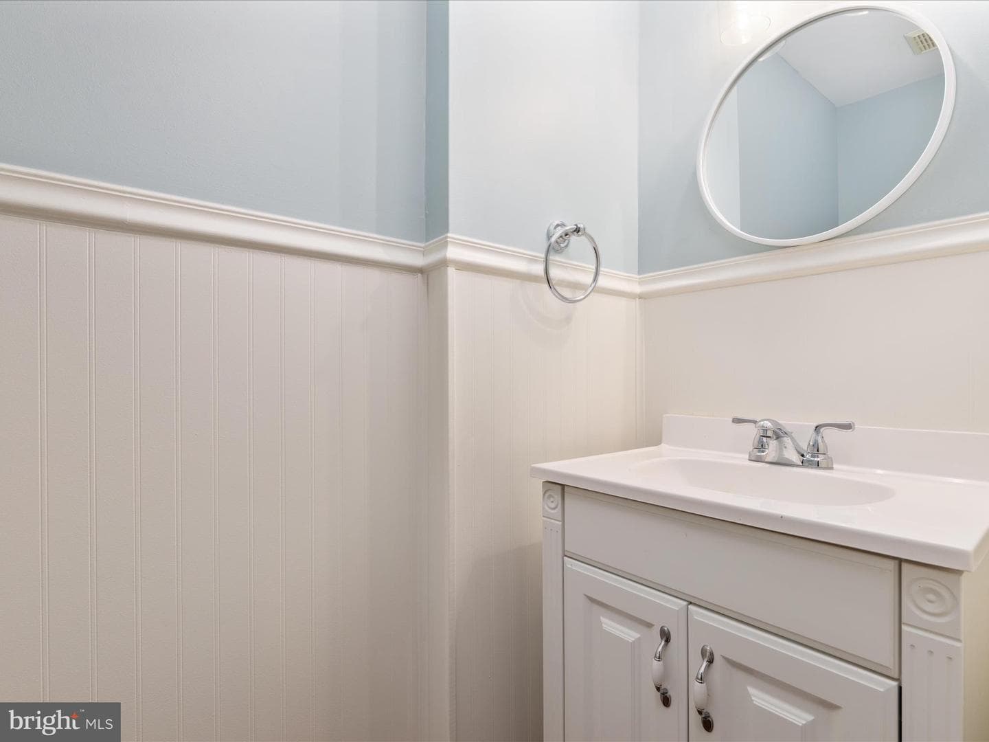 21586 Bankbarn Terrace photo 29