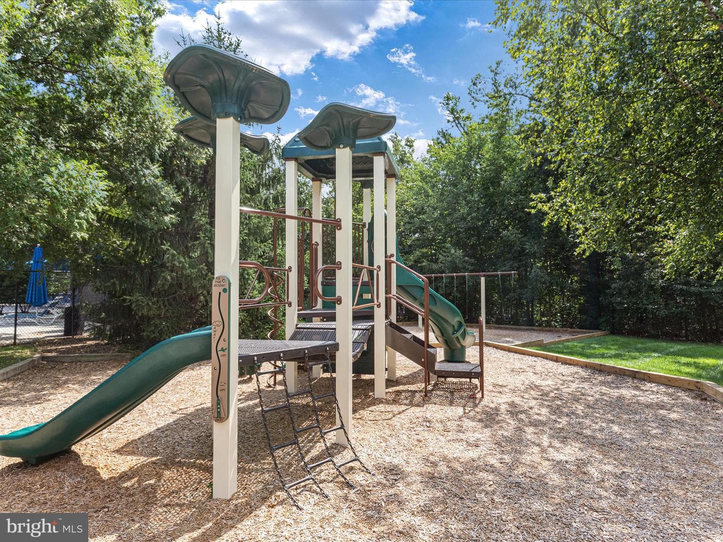 21586 Bankbarn Terrace photo 55