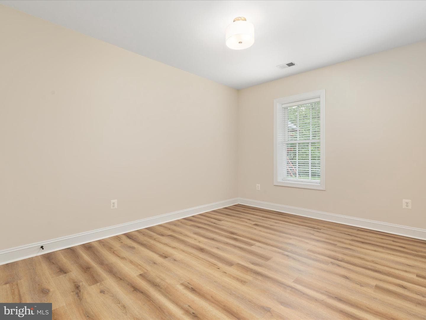 43213 Burning Tree Place photo 35