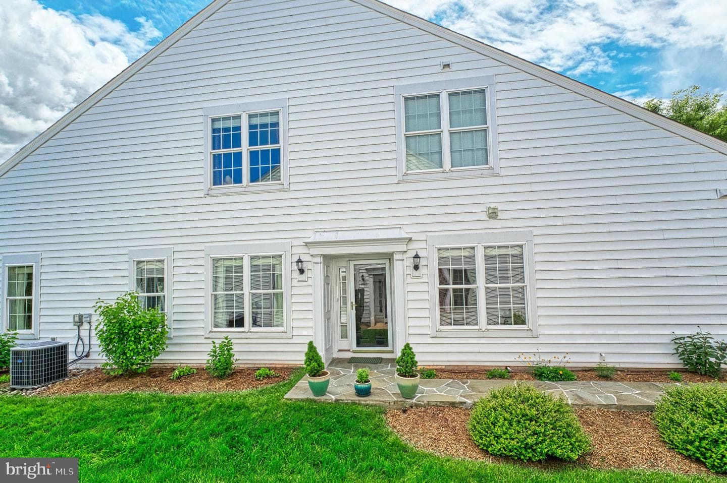 44458 Maltese Falcon Square photo 4
